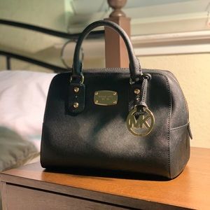 Classic Michael Kors Crossbody